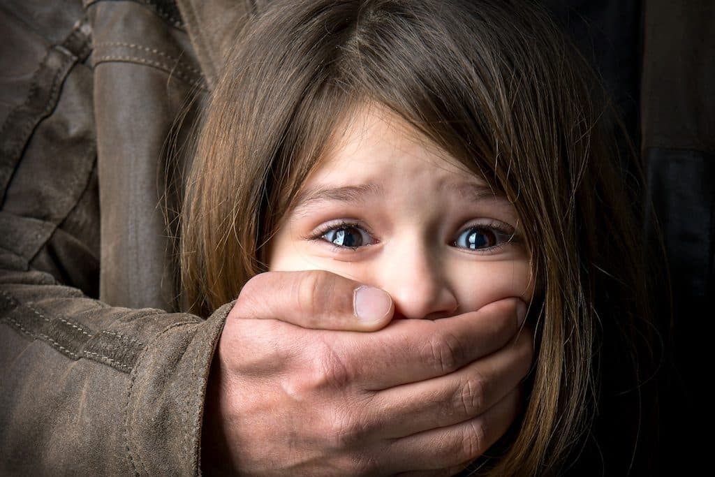 pedofilia bambini